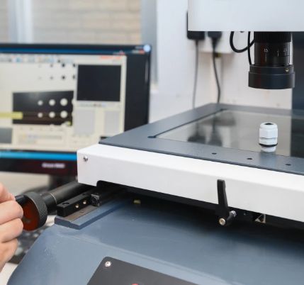 Image Measuring Instrument